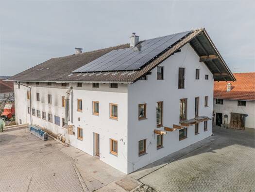 Bauernhaus zum Kauf 1.095.000 € 4 Zimmer 152 m² 1.175 m² Grundstück Schalldorf 83550
