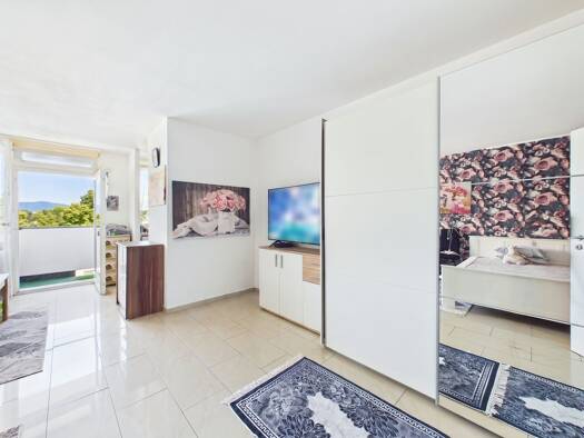 Wohnung zum Kauf 108.000 € 1 Zimmer 39 m² 2. Geschoss Nied West 65934
