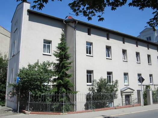 Wohnung zur Miete 230 € 1 Zimmer 47 m² 3. Geschoss frei ab sofort Freiligrathstrasse 50c Zeitz 06712