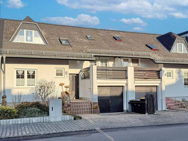 Reihenmittelhaus zum Kauf 175.000 € 6 Zimmer 130 m² 229 m² Grundstück Meuro Schipkau / Meuro 01994