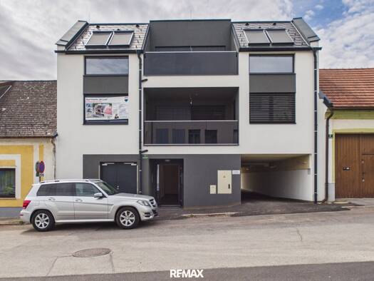 Terrassenwohnung zum Kauf - Erstbezug 445.000 € 3 Zimmer 86,2 m² 1. Geschoss frei ab sofort Neusiedl am See 7100