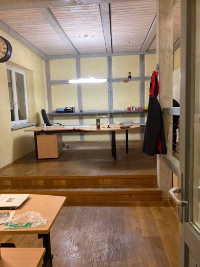Büro-/Praxisfläche zur Miete provisionsfrei 950 € 3 Zimmer 196 m² Bürofläche Uetze 31311