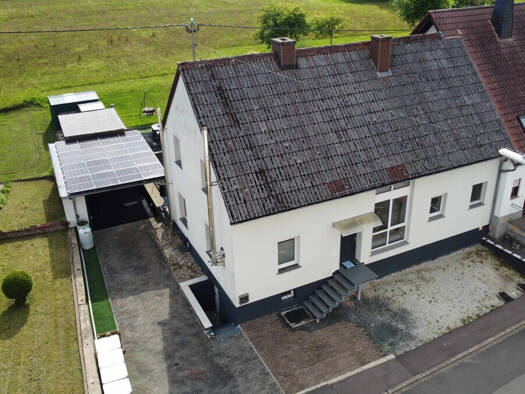 Einfamilienhaus zum Kauf 299.000 € 6,5 Zimmer 157 m² 574 m² Grundstück Zemmer 54313