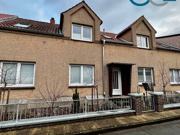 Wohnung zur Miete 425 € 2 Zimmer 55 m² Dachgeschoss, 1. Geschoss frei ab 01.09.2025 Nienburg Nienburg/Weser 31582