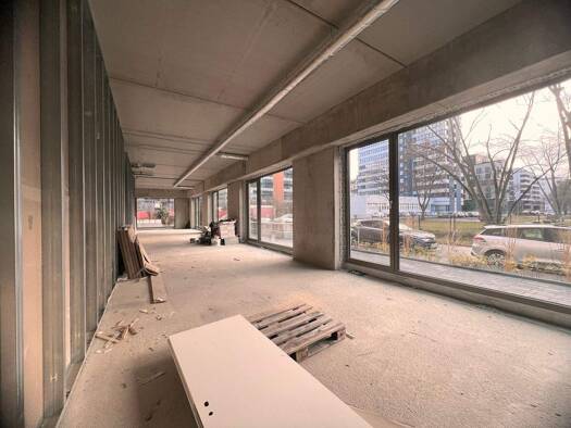 Restaurant zur Miete - Erstbezug provisionsfrei 5.500 € 215 m² Gastrofläche Saonestraße 8 Niederrad Süd 60528