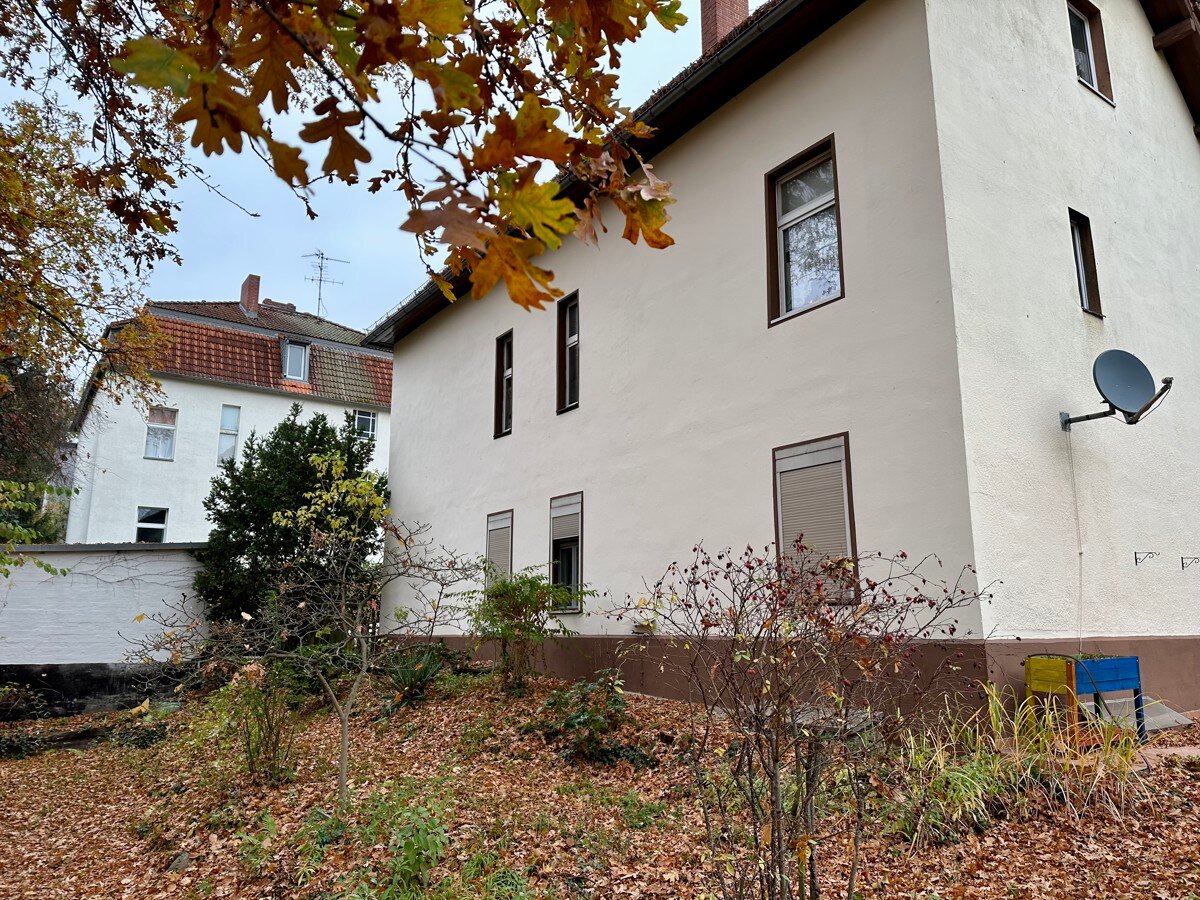 Mehrfamilienhaus zum Kauf 965.000 € 9 Zimmer 247,2 m²<br/>Wohnfläche 558 m²<br/>Grundstück Lichterfelde Berlin 12203