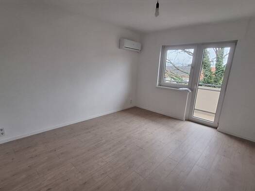 Wohnung zur Miete 750 € 3 Zimmer 79 m² Geschoss 2/3 frei ab sofort Reichswaldstraße 26 Innenstadt Kaiserslautern 67663