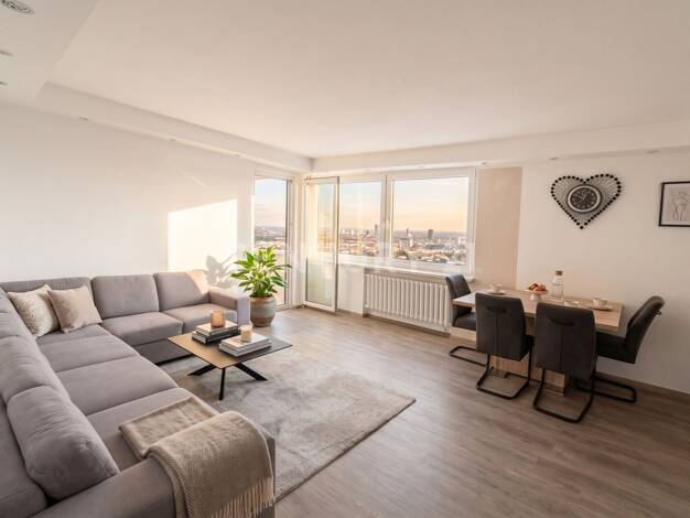 Wohnung zum Kauf 259.000 € 4 Zimmer 82 m² 6. Geschoss Ummendorf Ummendorf 88444