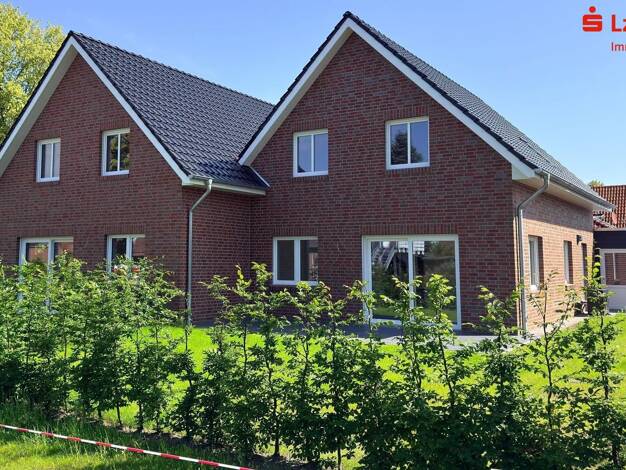 Doppelhaushälfte zum Kauf - Erstbezug 389.000 € 4 Zimmer 115,2 m² 350 m² Grundstück Halsbek Westerstede 26655