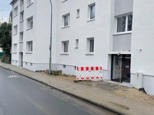 Wohnung zur Miete 765 € 3 Zimmer 65 m² frei ab sofort Konrad-Glatt-Straße 25 Höchst Frankfurt am Main 65929