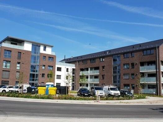 Wohnung zur Miete 1.100 € 3 Zimmer 103 m² frei ab 15.05.2026 Leer 26789