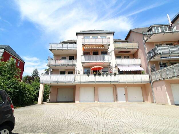 Mehrfamilienhaus zum Kauf als Kapitalanlage geeignet 678.000 € 20 Zimmer 508 m² 1.665,1 m² Grundstück Kändler Limbach-Oberfrohna 09212