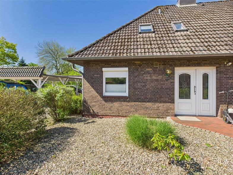 Reihenendhaus zur Miete 1.015 € 2 Zimmer 72 m² frei ab 01.09.2025 Strandweg 23a Halebüll Husum / Schobüll 25813
