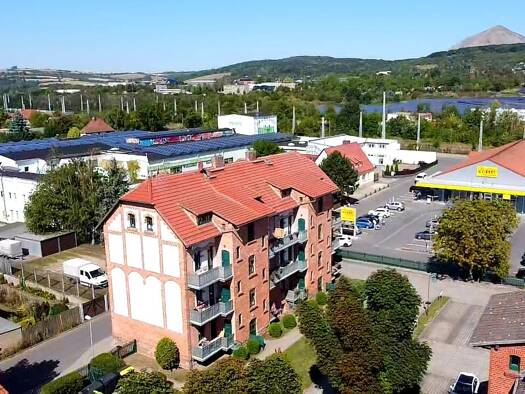 Wohnung zur Miete 315 € 2 Zimmer 48 m² 2. Geschoss Hüttenstraße 43a Sangerhausen 06526