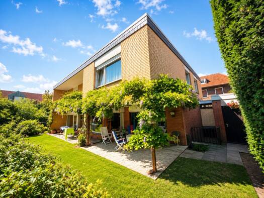 Reihenendhaus zum Kauf 394.500 € 6 Zimmer 151,8 m² 287 m² Grundstück frei ab sofort Wesel 46483