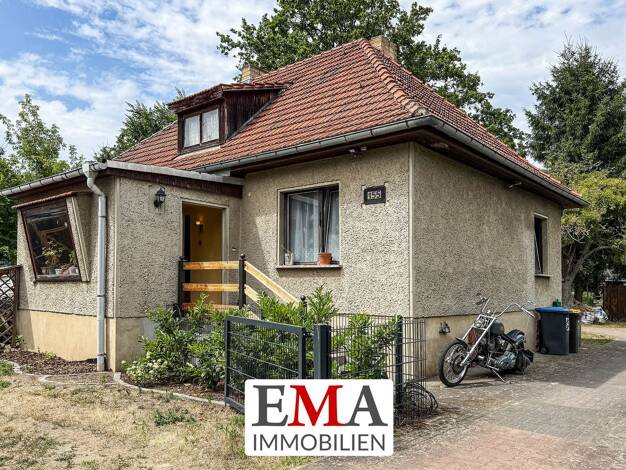 Einfamilienhaus zum Kauf 300.000 € 3 Zimmer 83 m² 713 m² Grundstück Falkensee 14612