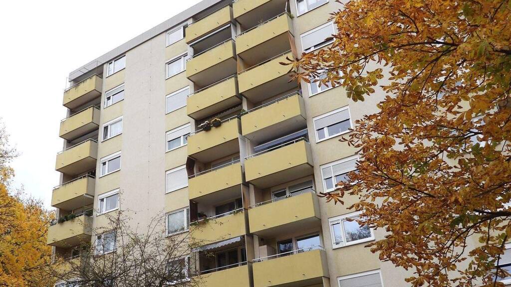 Wohnung zum Kauf 205.000 € 2 Zimmer 62 m² frei ab sofort Neuröthenbach Nürnberg 90449