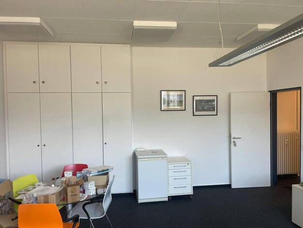 Bürofläche zur Miete provisionsfrei 412 € 30 m² Bürofläche Josef-Bautz-Straße 15 Großauheim Hanau 63457