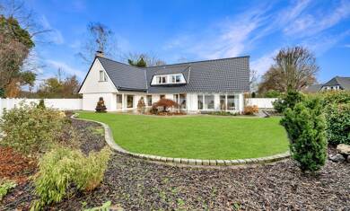 Einfamilienhaus zum Kauf 649.000 € 7 Zimmer 250 m² 811 m² Grundstück Hasport/Annenheide Delmenhorst 27755