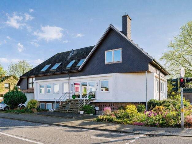 Mehrfamilienhaus zum Kauf als Kapitalanlage geeignet 777.000 € 10 Zimmer 354 m² 849 m² Grundstück Oedeme Lüneburg 21335