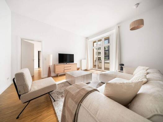 Wohnung zur Miete 2.340 € 3 Zimmer 97 m² Geschoss 1/5 Luisenstraße 45 Mitte Berlin 10117