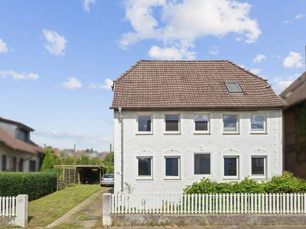 Einfamilienhaus zum Kauf 215.000 € 7 Zimmer 149,5 m² 374 m² Grundstück Rohrsen Hameln 31789