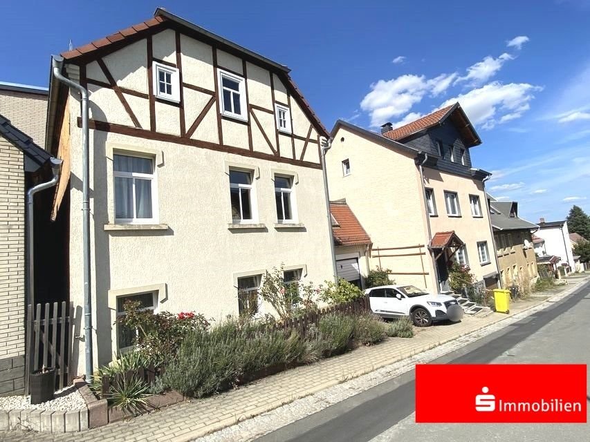 Einfamilienhaus zum Kauf 199.000 € 6 Zimmer 187 m²<br/>Wohnfläche 1.179 m²<br/>Grundstück Eisenberg Eisenberg 07607