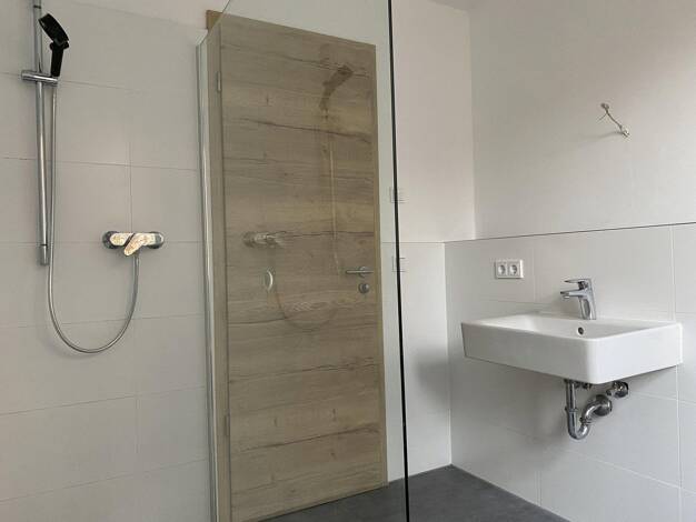Terrassenwohnung zur Miete 1.500 € 2 Zimmer 75 m² 2. Geschoss Otterfing 83624