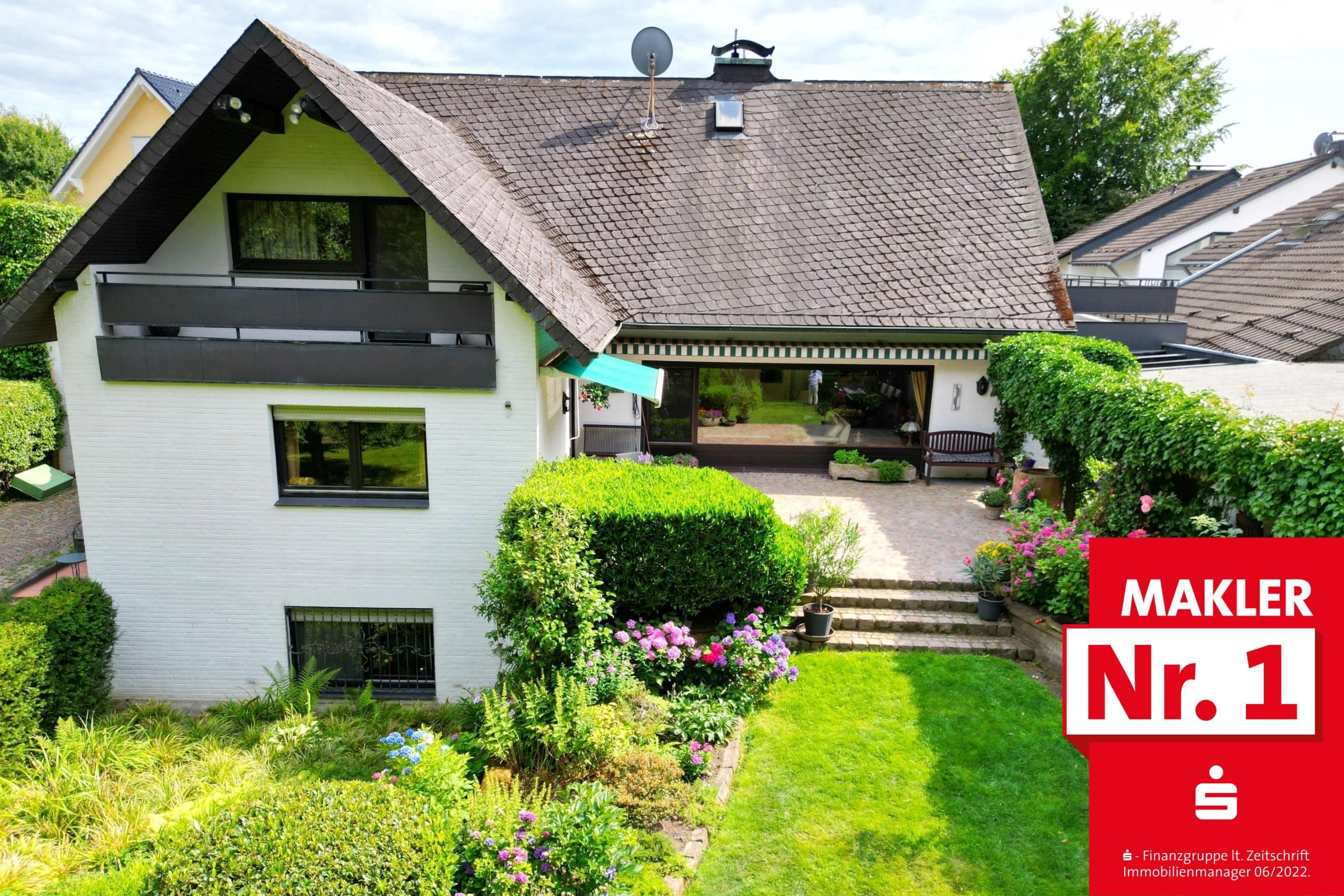 Einfamilienhaus zum Kauf 878.000 € 6 Zimmer 230 m²<br/>Wohnfläche 1.134 m²<br/>Grundstück Bergisch Neukirchen Leverkusen 51381