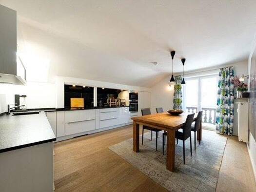 Wohnung zur Miete 2.400 € 4 Zimmer 120 m² 2. Geschoss frei ab 01.04.2026 Bad Wiessee 83707