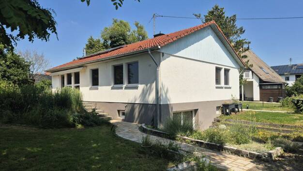 Bungalow zum Kauf provisionsfrei 690.000 € 4 Zimmer 108 m² 886 m² Grundstück Merching Merching 86504