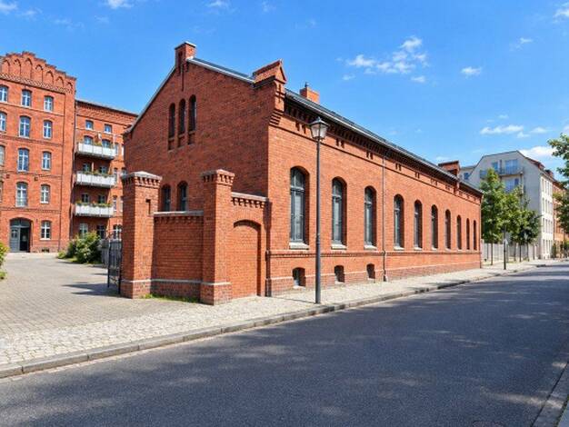 Mehrfamilienhaus zum Kauf provisionsfrei 5.300.000 € 48 Zimmer 2.159 m² 2.809 m² Grundstück Kirchhofstraße 14 a Neustadt Brandenburg an der Havel 14776