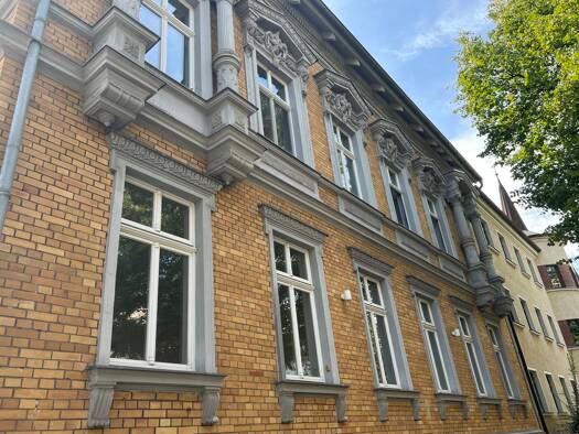 Mehrfamilienhaus zum Kauf 999.000 € 738 m² 2.945 m² Grundstück Innenstadt Halle 06110