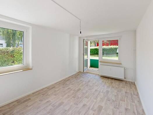 Wohnung zur Miete 427 € 3 Zimmer 69,9 m² 6. Geschoss frei ab 01.09.2026 Augsburger Str. 7 Bernsdorf Chemnitz 09126