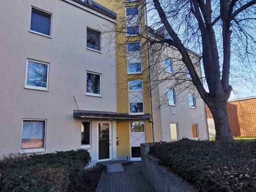 Studio zur Miete 260 € 1 Zimmer 32,5 m² 2. Geschoss frei ab 01.05.2026 Jahnstraße 20 Saalfeld Saalfeld/Saale 07318