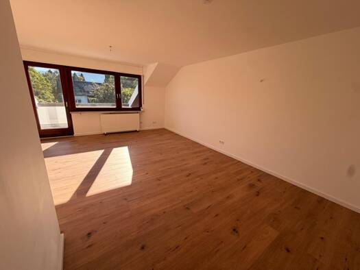 Wohnung zur Miete 650 € 1 Zimmer 44 m² Geschoss 3/4 frei ab sofort Stadtgebiet Bühl 77815