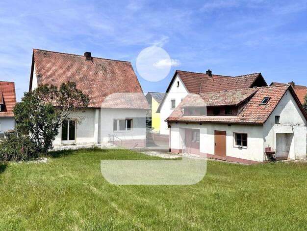 Einfamilienhaus zum Kauf 159.000 € 5,5 Zimmer 100 m² 752 m² Grundstück Vilseck Vilseck 92249