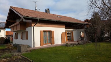 Einfamilienhaus zur Miete 1.550 € 6 Zimmer 133,9 m² 712 m² Grundstück frei ab sofort Altenstadt Altenstadt 86972