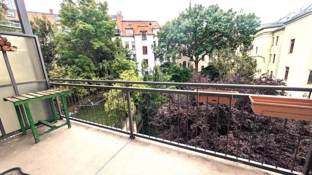 Wohnung zur Miete 975 € 3 Zimmer 68 m² 2. Geschoss frei ab 30.06.2026 Plauen Dresden 01187