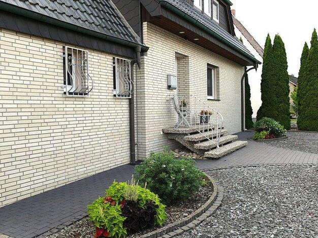 Einfamilienhaus zum Kauf 349.000 € 5 Zimmer 184,4 m² 1.104 m² Grundstück Ahle Bünde 32257