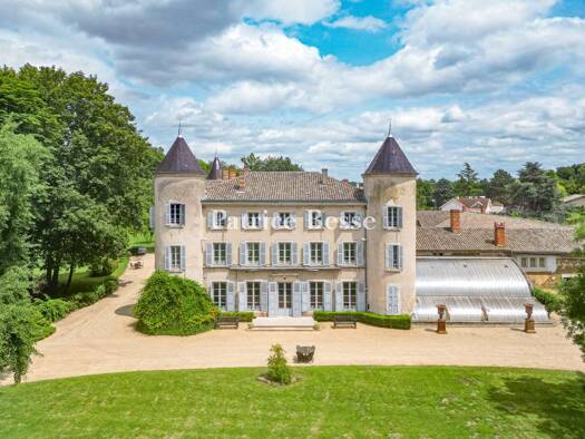 Schloss zum Kauf 2.450.000 € 20 Zimmer 1.360 m² 70.903 m² Grundstück Centre Nord Mâcon 71000