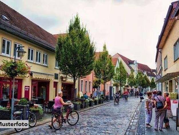 Mehrfamilienhaus zum Kauf 670.000 € 11 Zimmer 393 m² 230 m² Grundstück Cham 93413