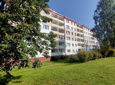 Wohnung zur Miete 172 € 1 Zimmer 33,3 m² 5. Geschoss Dietrich-Bonhoeffer-Straße 42 Zeitz Zeitz 06712