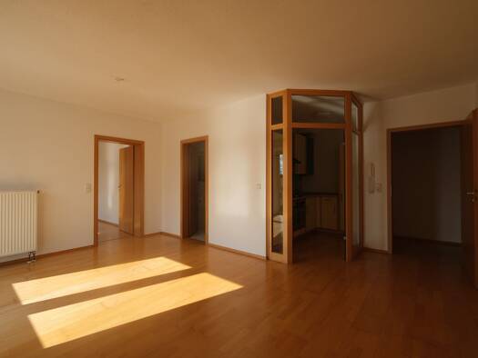 Wohnung zur Miete 600 € 2 Zimmer 55,1 m² 2. Geschoss frei ab 01.11.2026 Deggendorf Deggendorf 94469