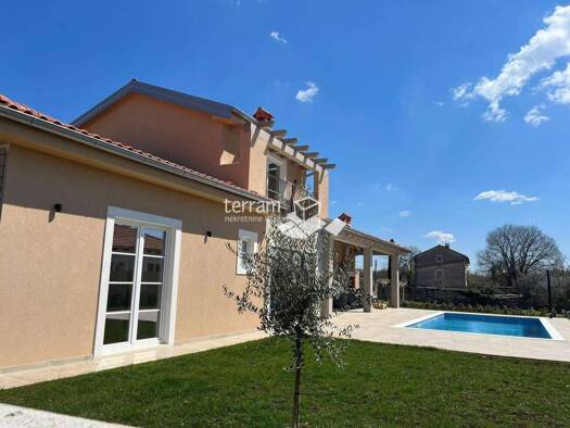 Einfamilienhaus zum Kauf - Erstbezug 795.000 € 4 Zimmer 186 m² Kanfanar 52352