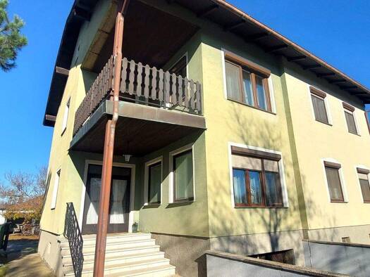 Mehrfamilienhaus zum Kauf 399.000 € 8 Zimmer 200 m² 1.144 m² Grundstück Zurndorf 2424