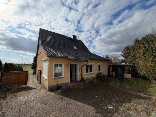 Einfamilienhaus zum Kauf 249.000 € 6 Zimmer 238,8 m² 2.300 m² Grundstück Dübener Landstraße 13 C Schwemsal Muldestausee 06774