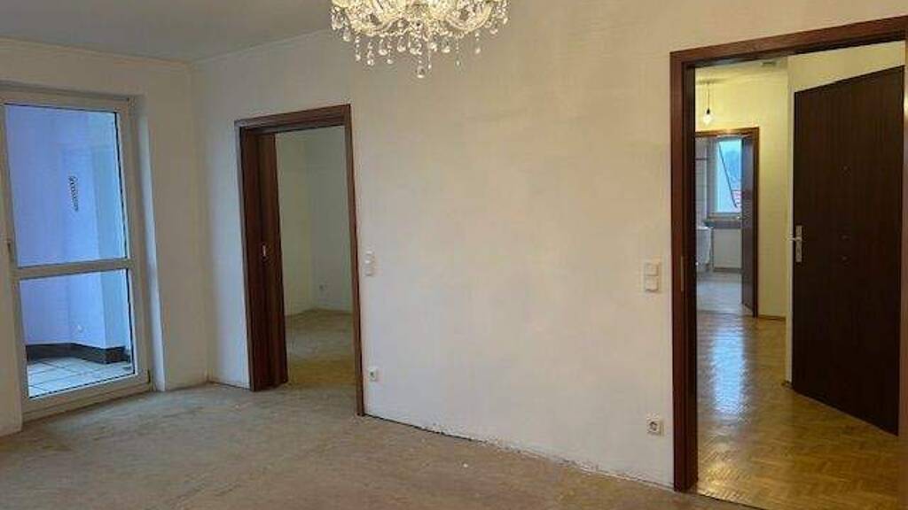 Wohnung zum Kauf 242.000 € 4 Zimmer 90 m² 1. Geschoss Scheuerfeld Coburg / Scheuerfeld 96450