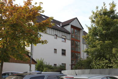 Wohnung zum Kauf 120.000 € 3 Zimmer 82,3 m² 2. Geschoss Hofer Straße 101 Mittelbach Chemnitz 09224