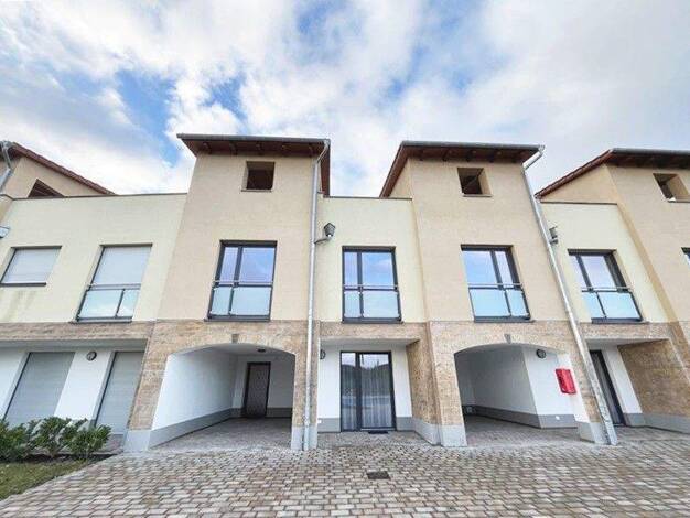 Reihenmittelhaus zum Kauf 540.000 € 4 Zimmer 155 m² Dreiskau-Muckern Großpösna 04463